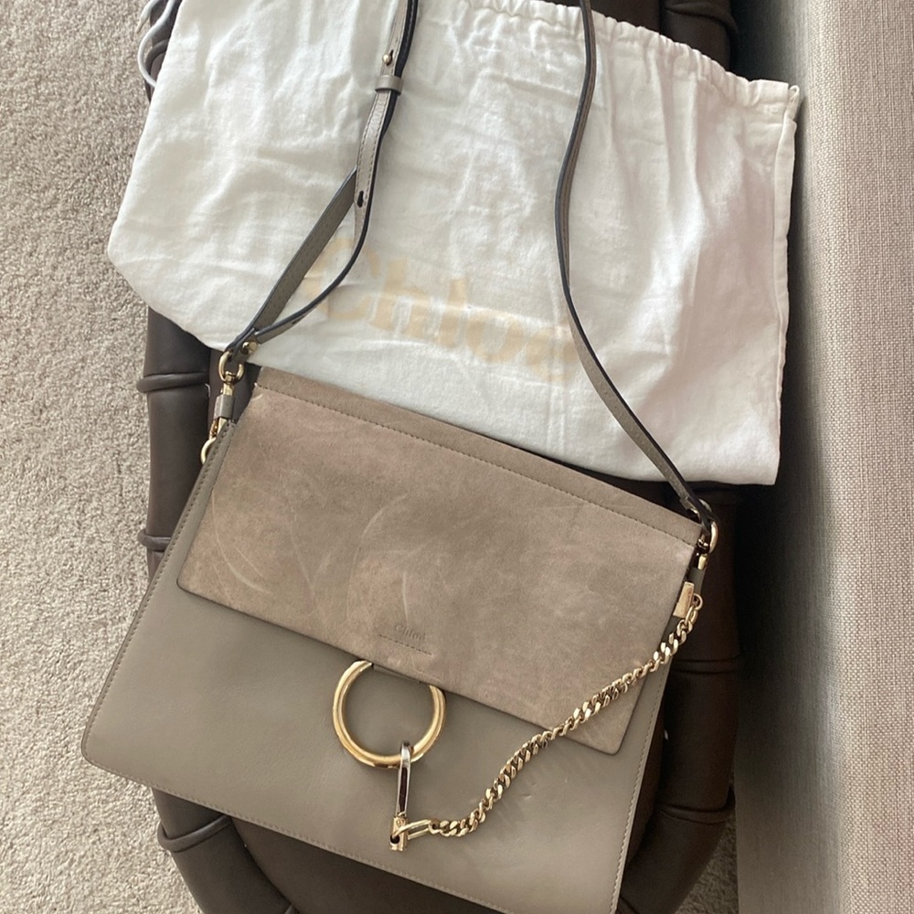 Chloé Faye Medium